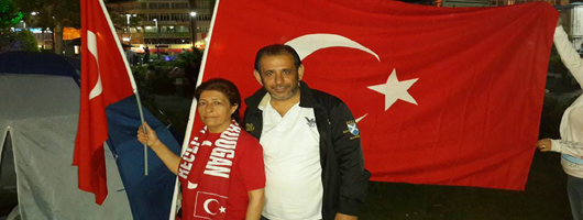 Sivas'ta demokrasi nöbetinde binlerce kişi toplandı
