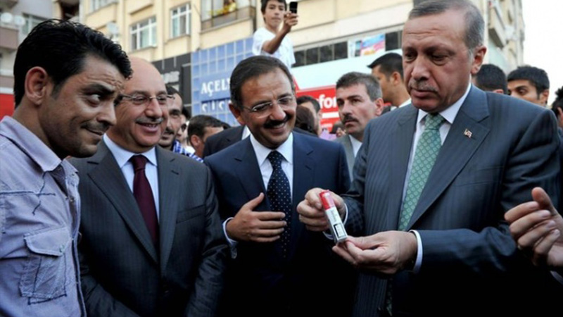 Erdoğan: Sigara haramdır; tek tip pakete geçiyoruz, duman odalarını devreye alıyoruz