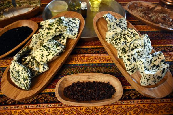 Sivas'ta Üretilen Madımaklı Peynir, Otlu Peynire Rakip Oldu
