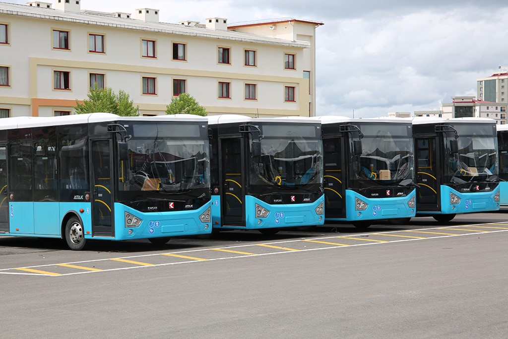 Sivas'ta halk otobüsleri YKS’ye girecek öğrencilere ücretsiz...