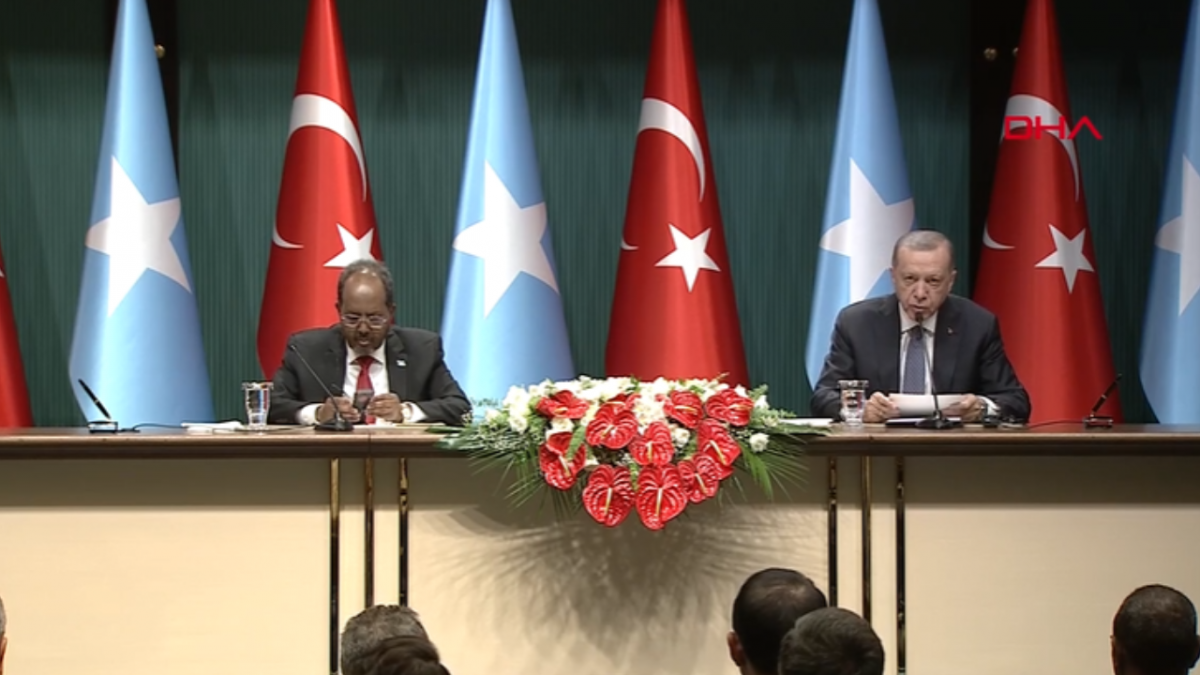 Erdoğan: Son 10 yılda Somali’ye 1 milyar dolardan fazla insani yardım yaptık