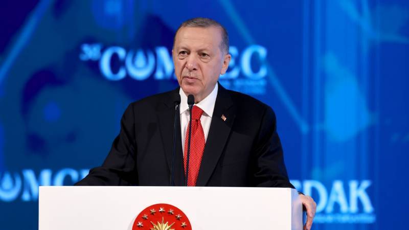 Erdoğan: İslam alemi, Yunanistan’da zulme uğrayan kardeşlerimin durumuna daha fazla seyirci kalmamalı