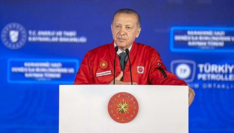 Cumhurbaşkanı Erdoğan: Doğalgaz ısınmada 1 ay, sıcak su ve mutfakta 1 yıl ücretsiz