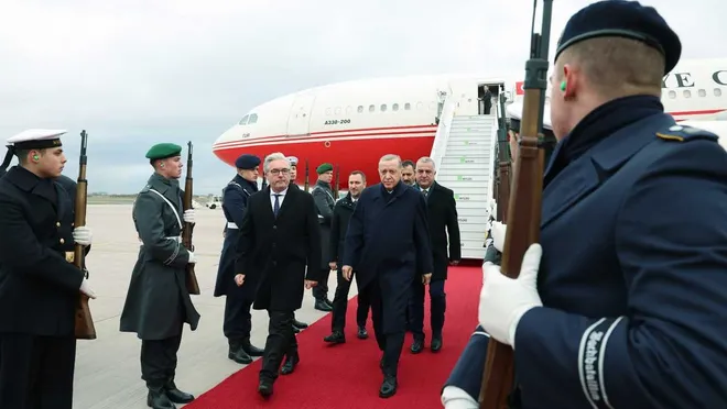 Cumhurbaşkanı Erdoğan Almanya'da: Steinmeier ve Scholz ile görüşecek