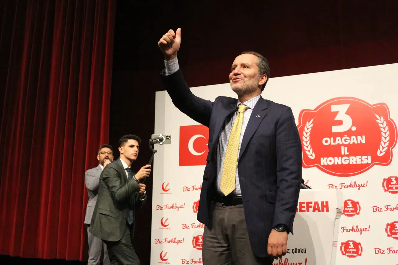 Erbakan Sivas'tan Seslendi!