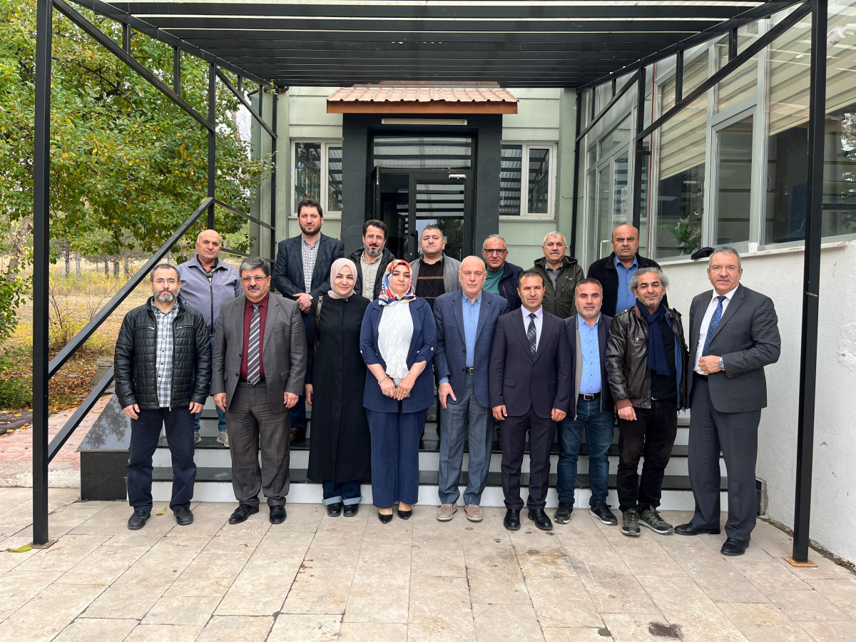 Eğitim Bir-Sen Sivas 2 No’lu Şube’den Samimi Buluşma: “Üyelerimizin Sesi Sahada Yankılanıyor”