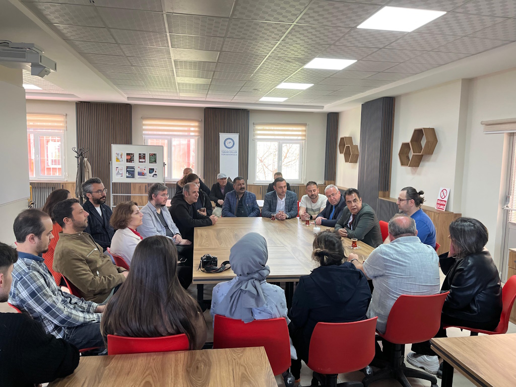 Sivas Cumhuriyet Üniversitesi Yabancı Diller Yüksekokulu Yeni Eğitim ve Sınav Yönetmeliği Yayımlandı