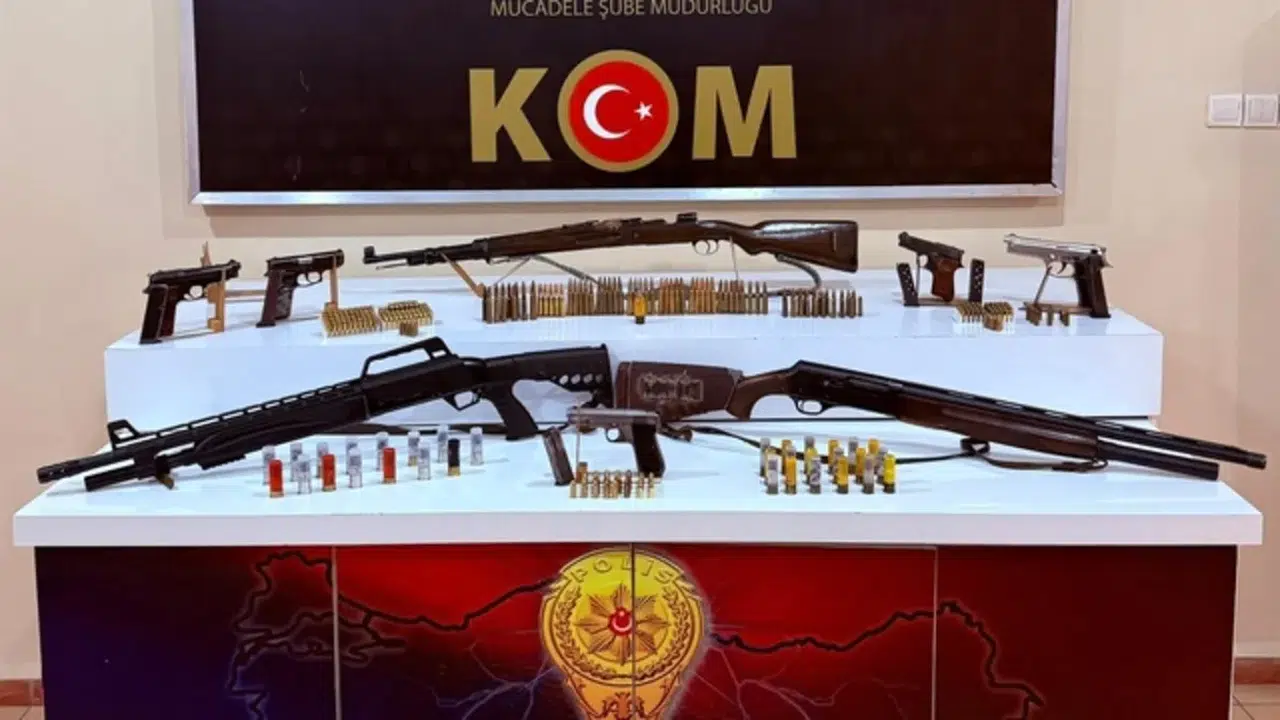 Sivas dahil 35 ili sarsan dev operasyon