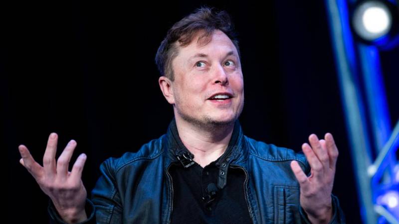 Musk: Emeklilik için para biriktirmek anlamsız, çünkü...