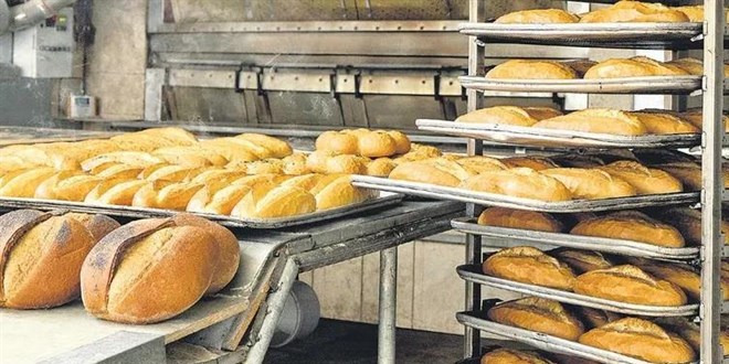 Ekmeğe koyu renk veren tüm maddeler yasaklandı!