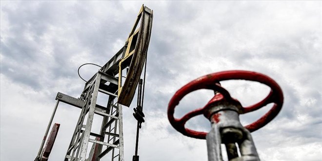 Petrol fiyatı yeniden tırmanışa geçti