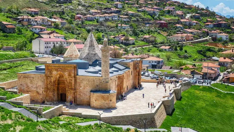 Çekimleri Sivas'ta yapılacak: Karakuyu dizisinin detayları belli oldu