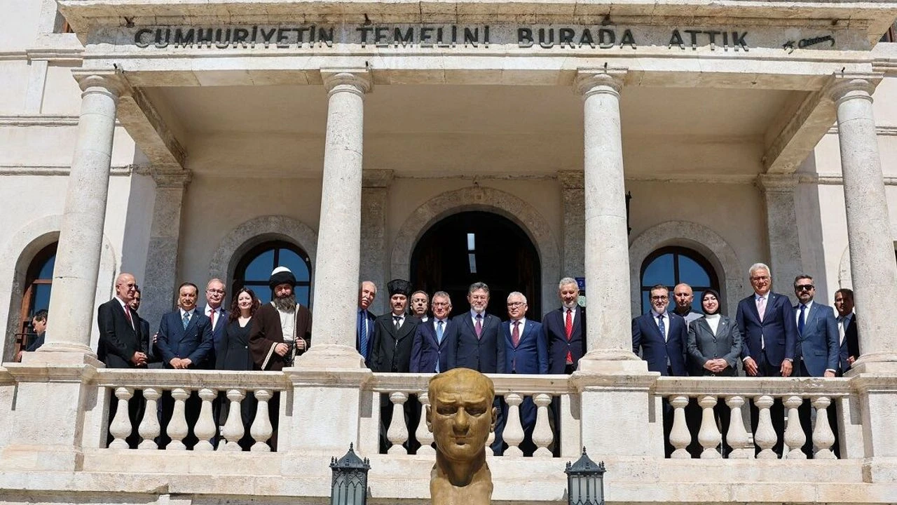 Bakan Yumaklı Sivas’ta...