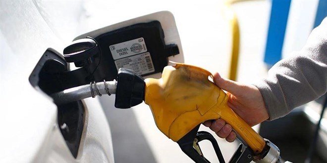 Benzine indirim geldi