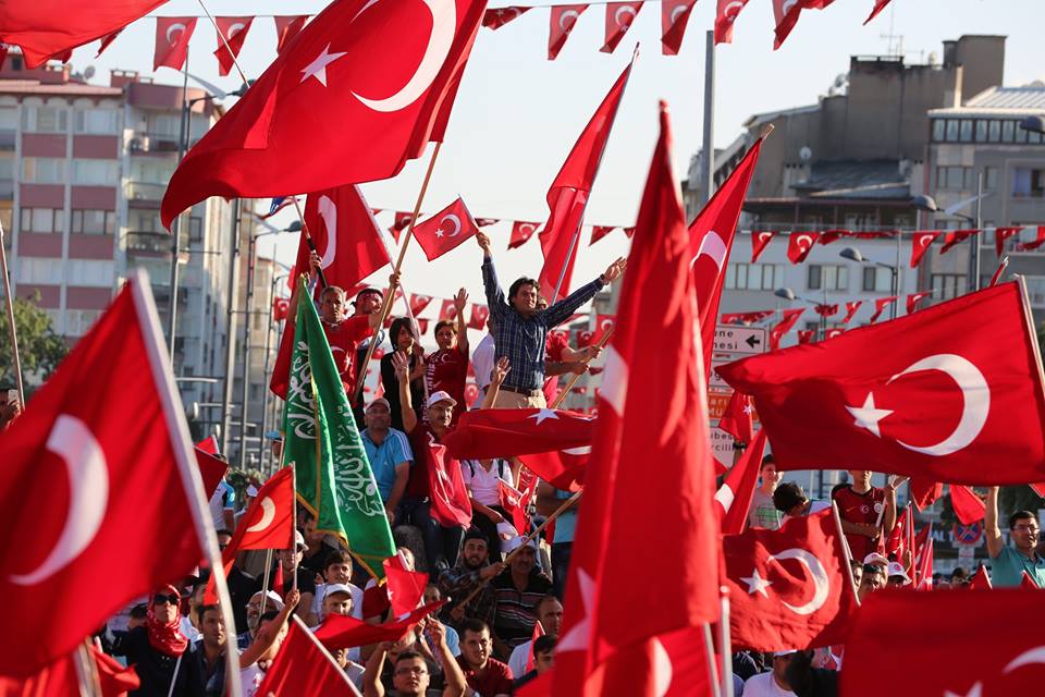 Sivas'ta “Demokrasi ve Şehitler Mitingi” Coşkusu