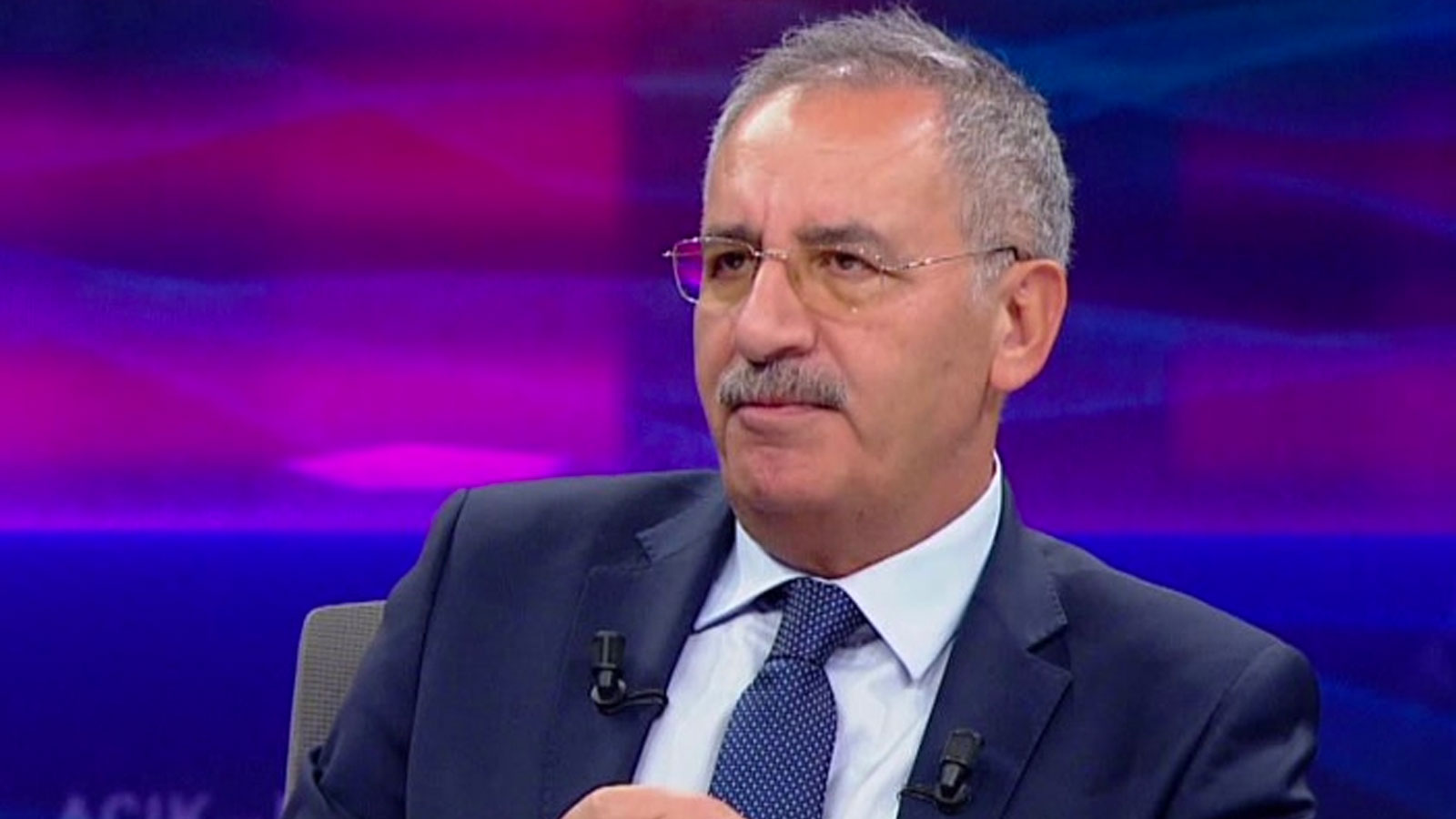 Sözcü yazarı Öztürk: Ankara'da bir 'saldırılacaklar listesi'nden söz ediliyor