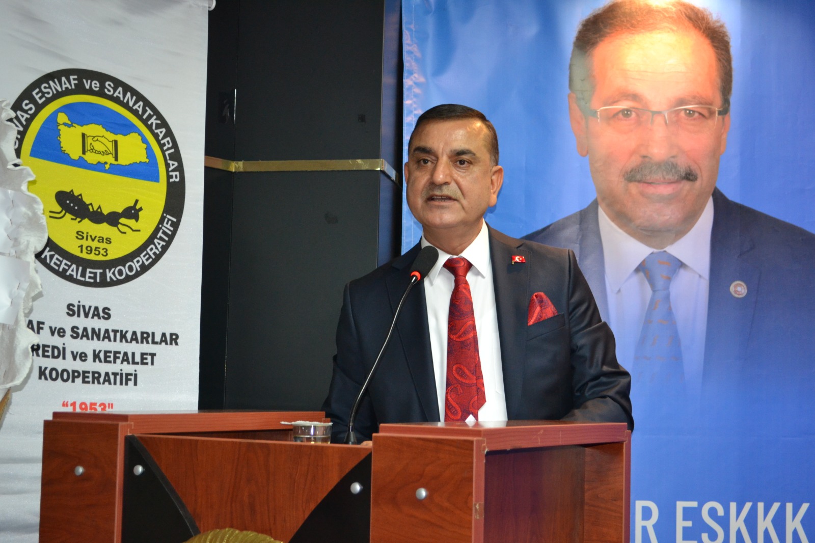 Sivas Bölge Birliği Başkanılığı’na Mesut Dursun seçildi