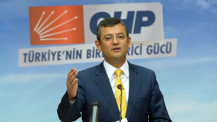 'Erdoğan istihbarat teşkilatının AKP'ye hizmet ettiğini itiraf etti'