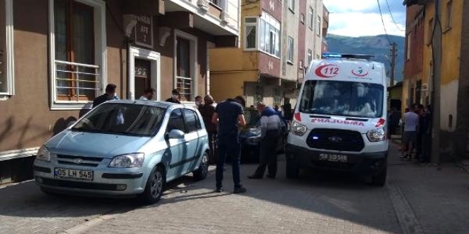 Sivas'ta Köy muhtarı tabancası ile intihar etti