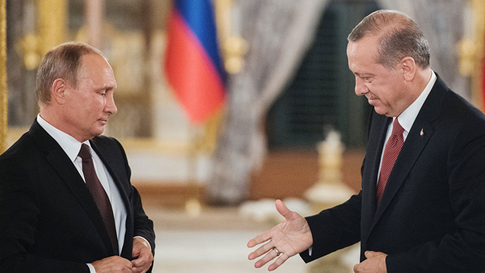 Rus basını: Suriye'nin saldırısı, Putin'in Erdoğan'ı Batı'dan uzaklaştırma planını suya düşürdü