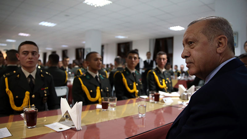 Erdoğan'dan asker öğrencilere: Kandil'i de Sincar'ı da sizler yıkacaksınız