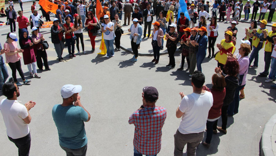 Sivas'ta 1 Mayıs kutlamalarında 540 polis görev yaptı, 300 kişi katıldı