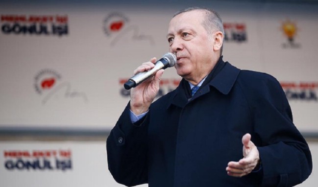 Erdoğan, İzmir'de konuştu: Hanım kardeşlerime bakıyorum, herkes istediği gibi giyiniyor