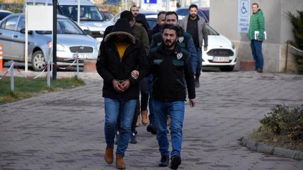 Sivas'ta uyuşturucu operasyonunda 9 gözaltı