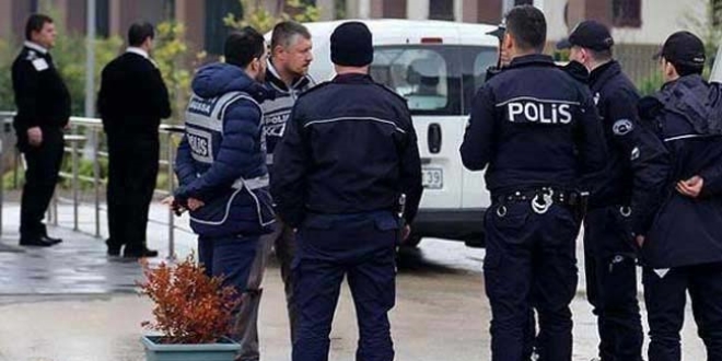 Sivas'ta gözaltına alınan öğretmen tutuklandı