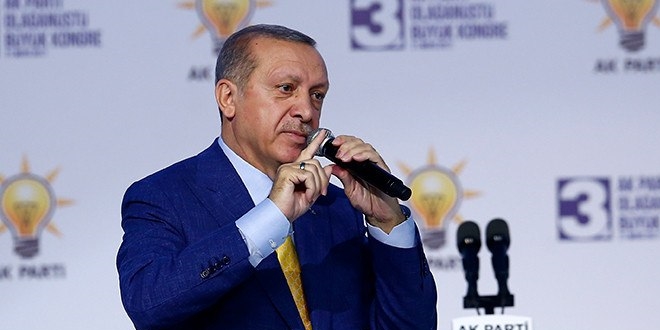 Cumhurbaşkanı Erdoğan, yeniden AK Parti Genel Başkanı
