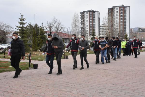 Sivas'ta hastane çalışanlarına saldıranların son durumu...