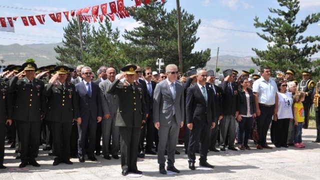 Atatürk'ün Sivas'a Gelişinin 97'inci Yıl Dönümü Kutlandı