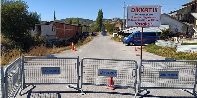 Sivas'ta bir köy karantinaya alındı