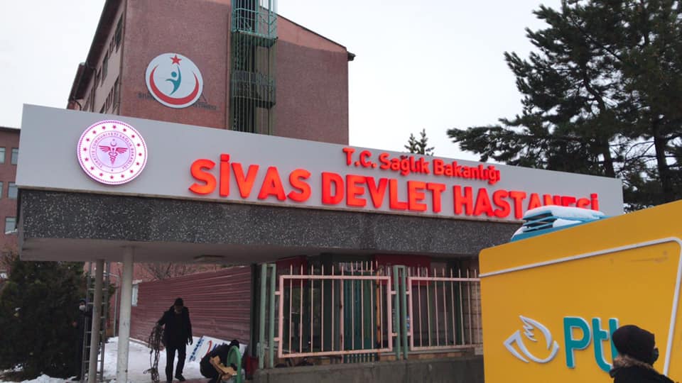 Sivas Devlet Hastanesi hasta kabulüne başladı